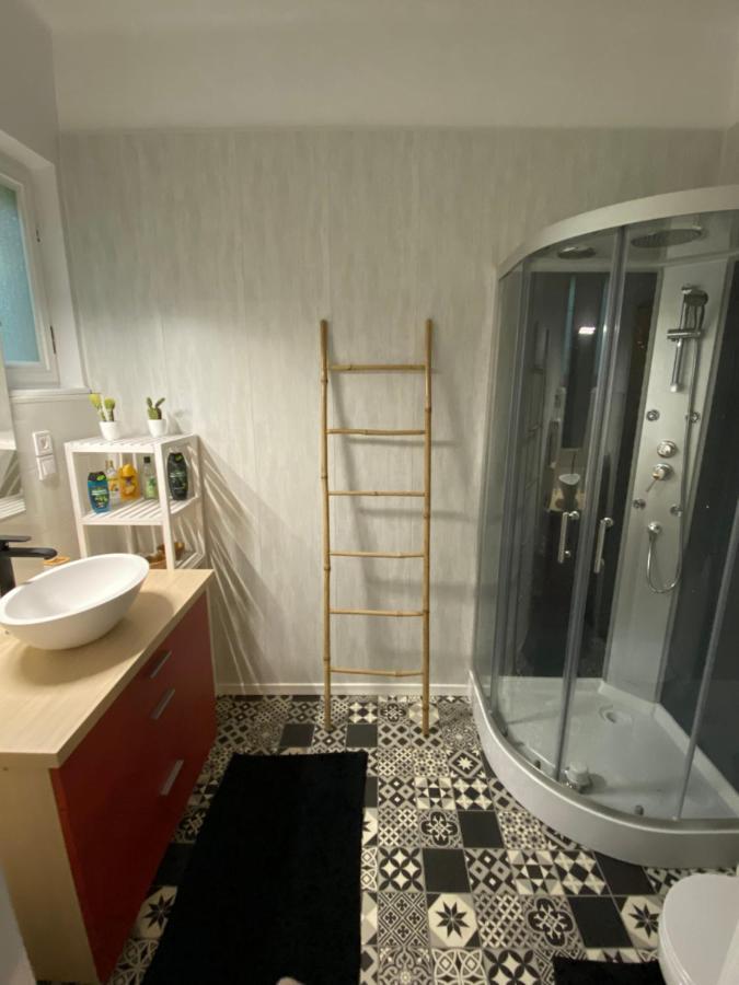 Belle Chambre Privee - Salle De Bain - Jardin - Wifi - Wissembourg Buitenkant foto